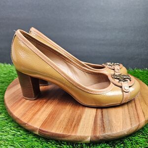 Tory Burch Women's Brown Aaden Mid Heel Patent Leather Pump Size 9 M Shoes